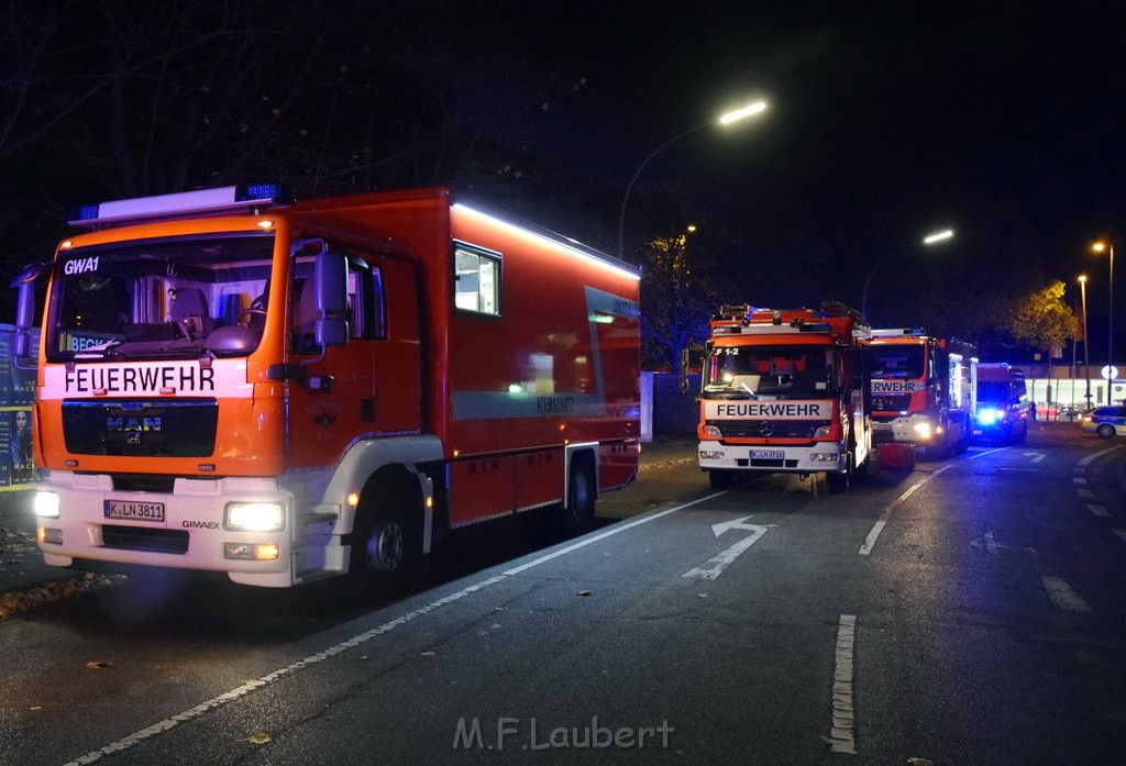 Feuer 2 Y Koeln Marienburg Raderthalguertel Mertenerstr Bonnerstr P07.JPG - Miklos Laubert